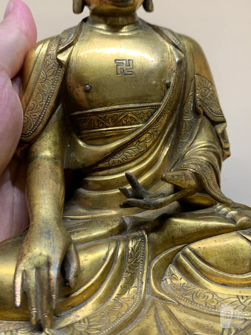 明 铜鎏金释迦摩尼像 - 图8